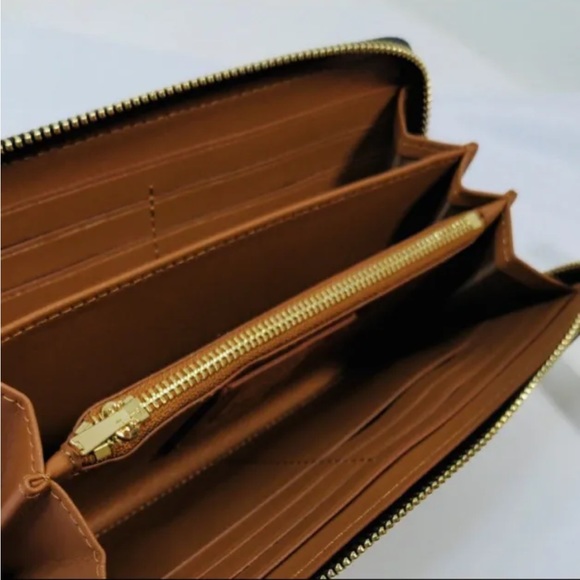 Coach X Jean Michel Basquiat Long Zip Around Wallet in Signature Canvas NWT - Picture 7 of 8